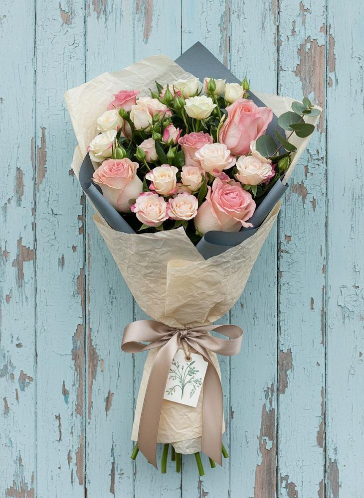 Букет цветов из: Розы в Бирючах