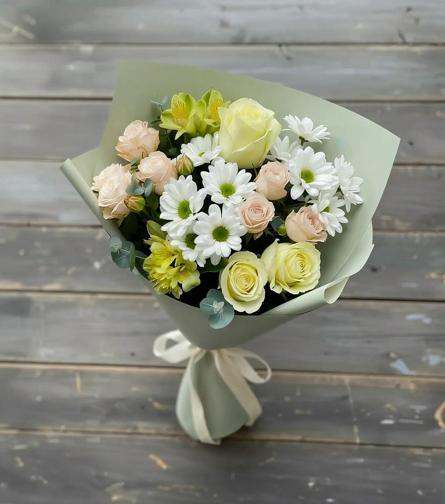 Букет цветов из: Альстромерии, Розы и Хризантемы в Бирючах