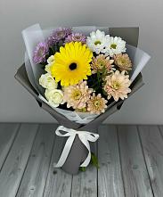 Букет цветов из:  Розы, Герберы и Хризантемы в Бирючах