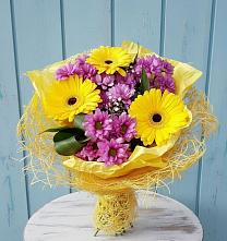 Букет цветов из:  Хризантемы и Герберы в Бирючах