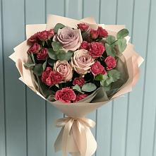 Букет цветов из:  Гвоздики и Розы в Бирючах